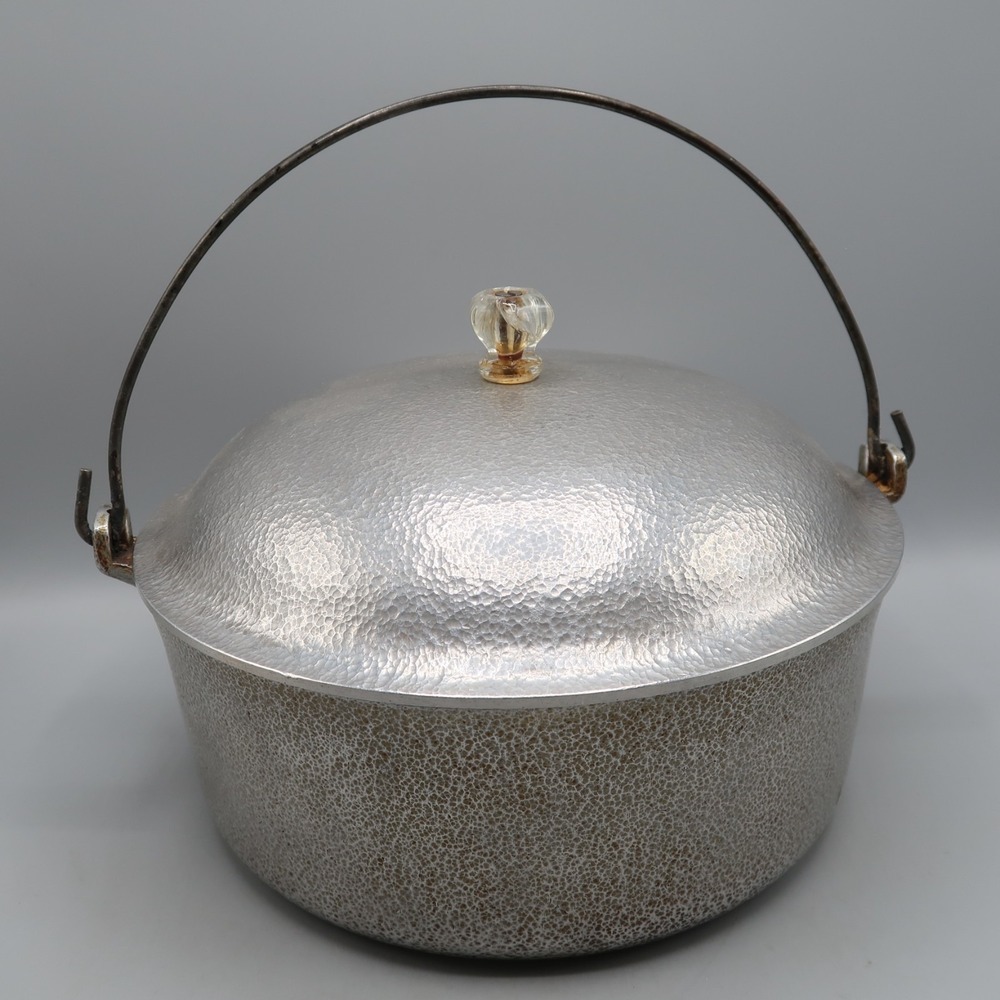 Vintage CLUB Hammered Aluminum Round 4.5 QT Dutch Oven Pot w/ Lid Handle